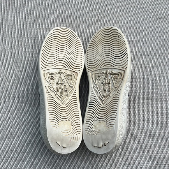 Gucci White Ace Bee and Star Sneaker - Picture 4 of 5
